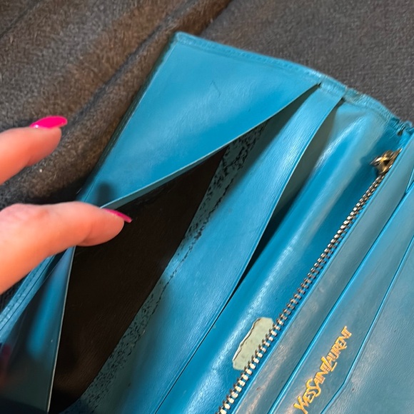 Yves Saint Laurent Blue Embossed Leather Wallet make offer - Picture 6 of 10